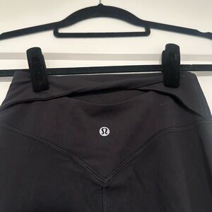 NWOT lululemon Align No Line™ High-Rise Twist Tight — Black - NEW CUT